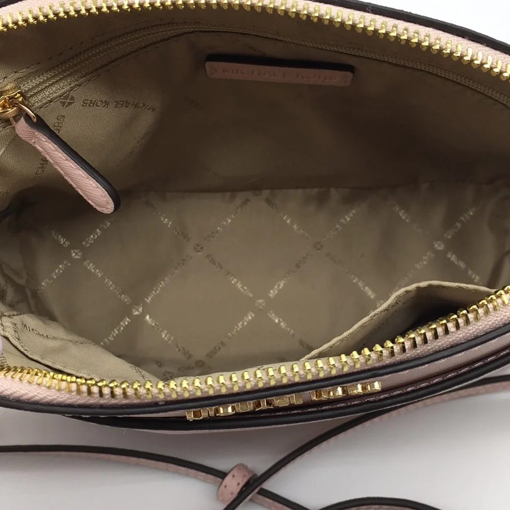 MICHAEL KORS MD DOME CROSSBODY POWDER BLUSH